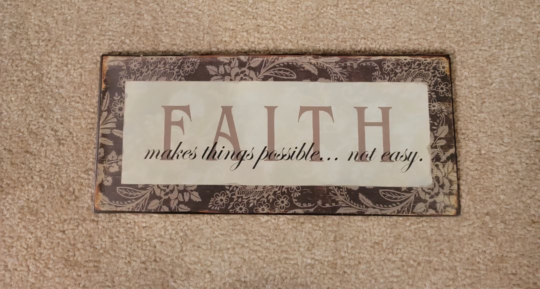 Brown/Green Metal Faith Decor, 5" x 12"