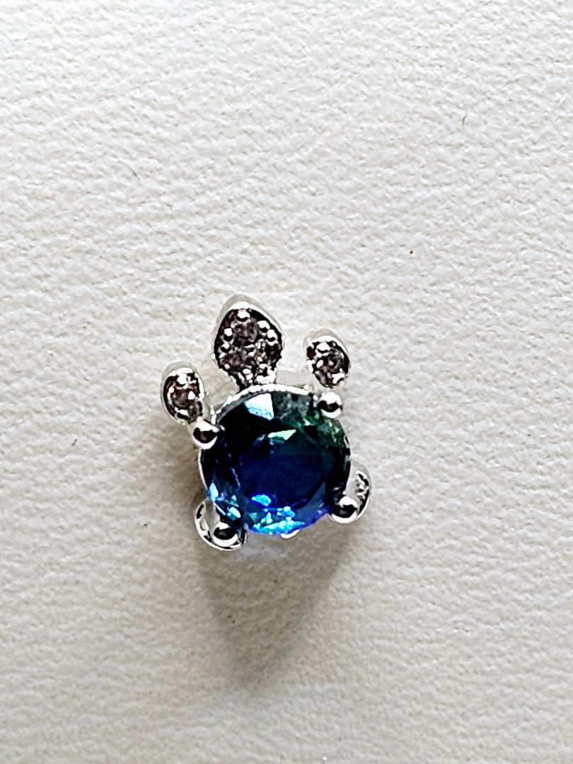 Silver and blue-ish green Glitter N Glam 2518 Blueish-Green Turtle Stud Earrings