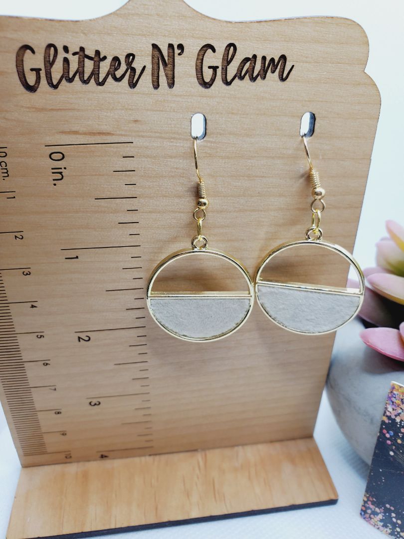 Cream and Gold Glitter N Glam Earrings