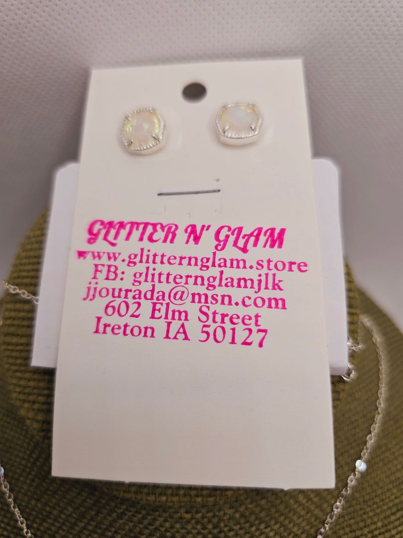 Silver Glitter N Glam Necklace set