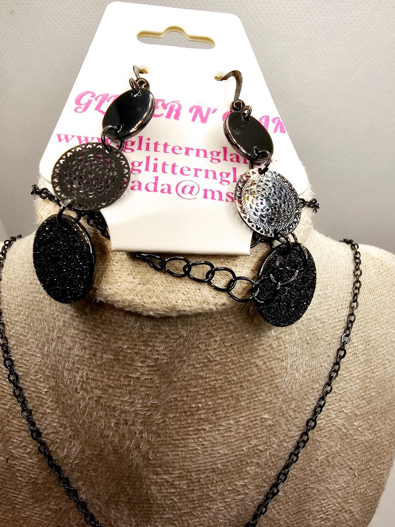 Gunmetal Glitter N Glam Necklace set