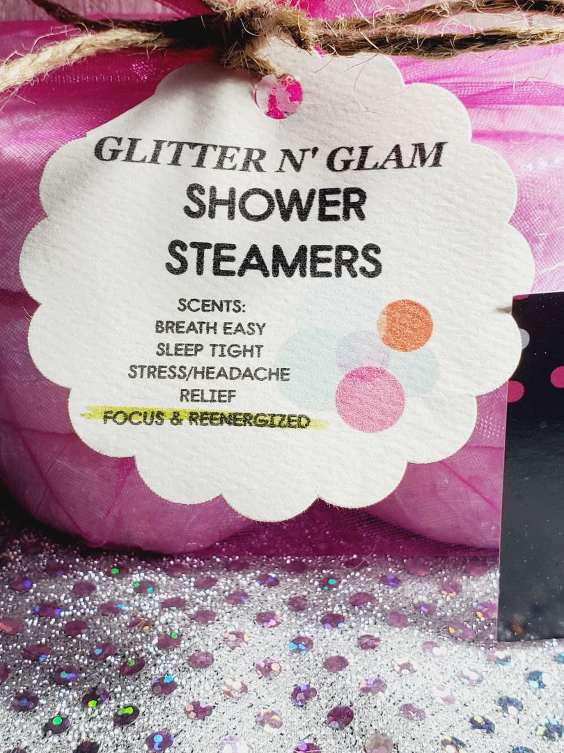 Red/pink Glitter N Glam Shower Steamers