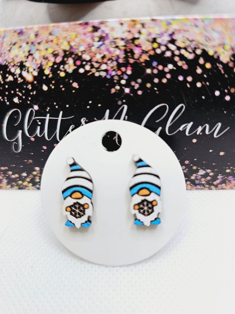Glitter N Glam 2023 Wood Gnome with Snowflake Stud Earrings