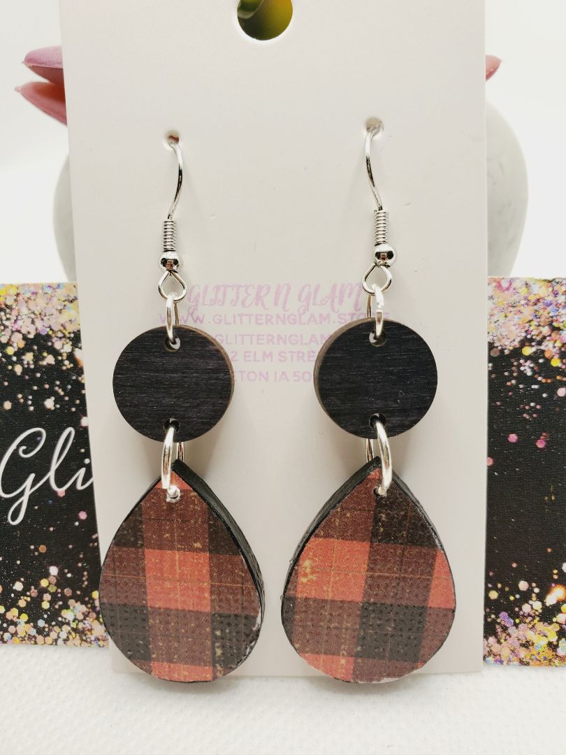 Glitter N Glam 1098 Red Buffalo Plaid Wood Dangle Earrings