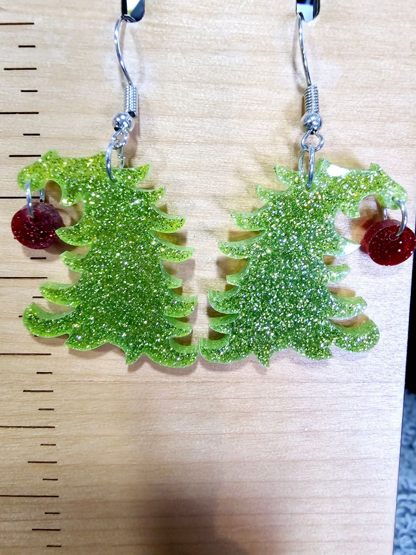 Glitter N Glam 2512 G-Mans Christmas Tree Dangle Earrings