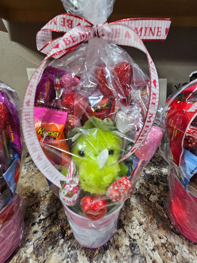 Valentines bouquet dinosaur