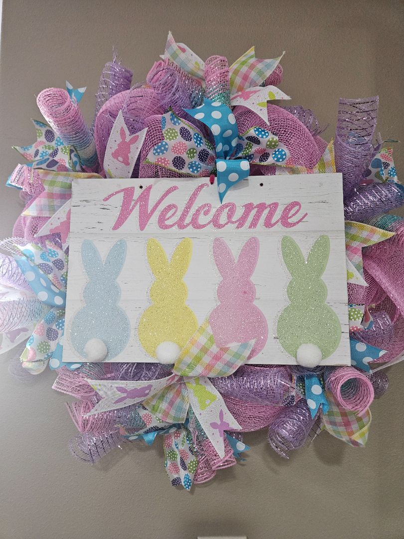 Bunny welcome sign