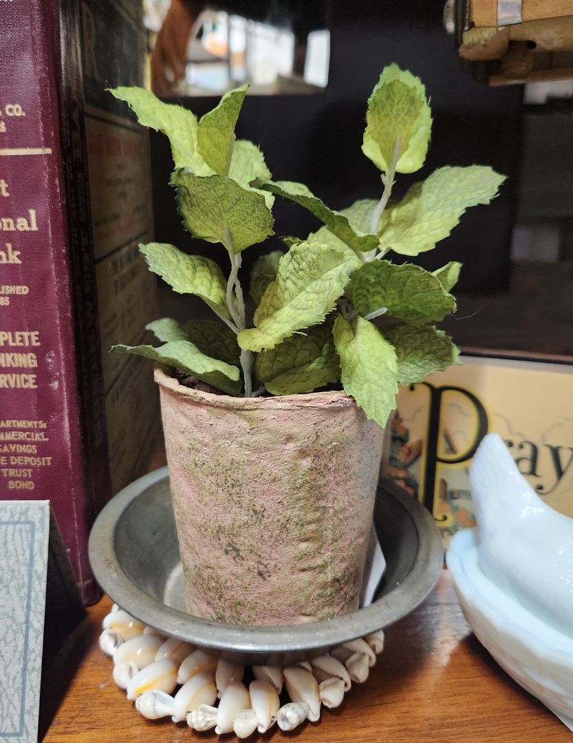 Vintage Small Tin Pie Plate