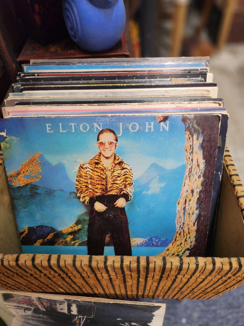 Vinyl - Elton John - Caribou