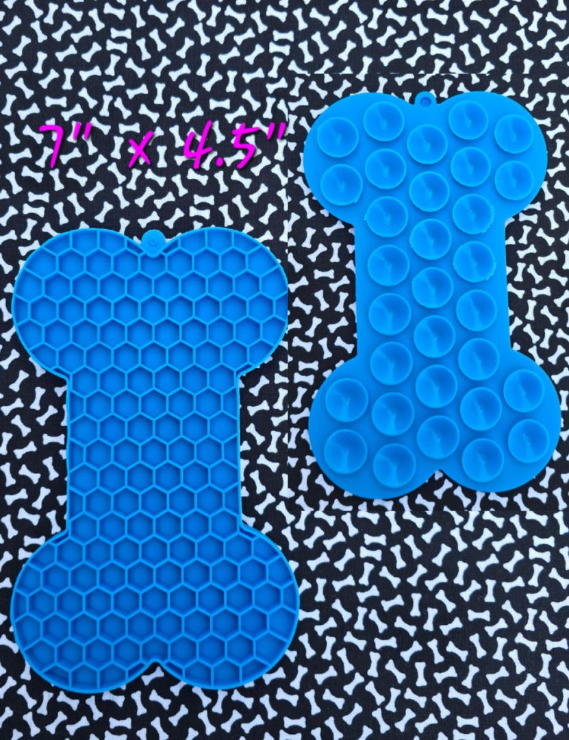 Blue Slow Feed Lick Mat, 7" x 4.5"
