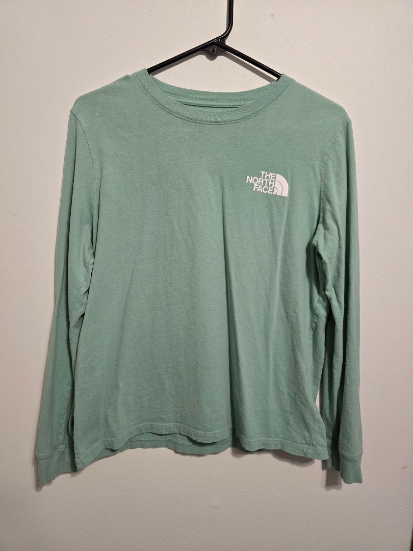 Green The North Face Long Sleeve Tee, Medium