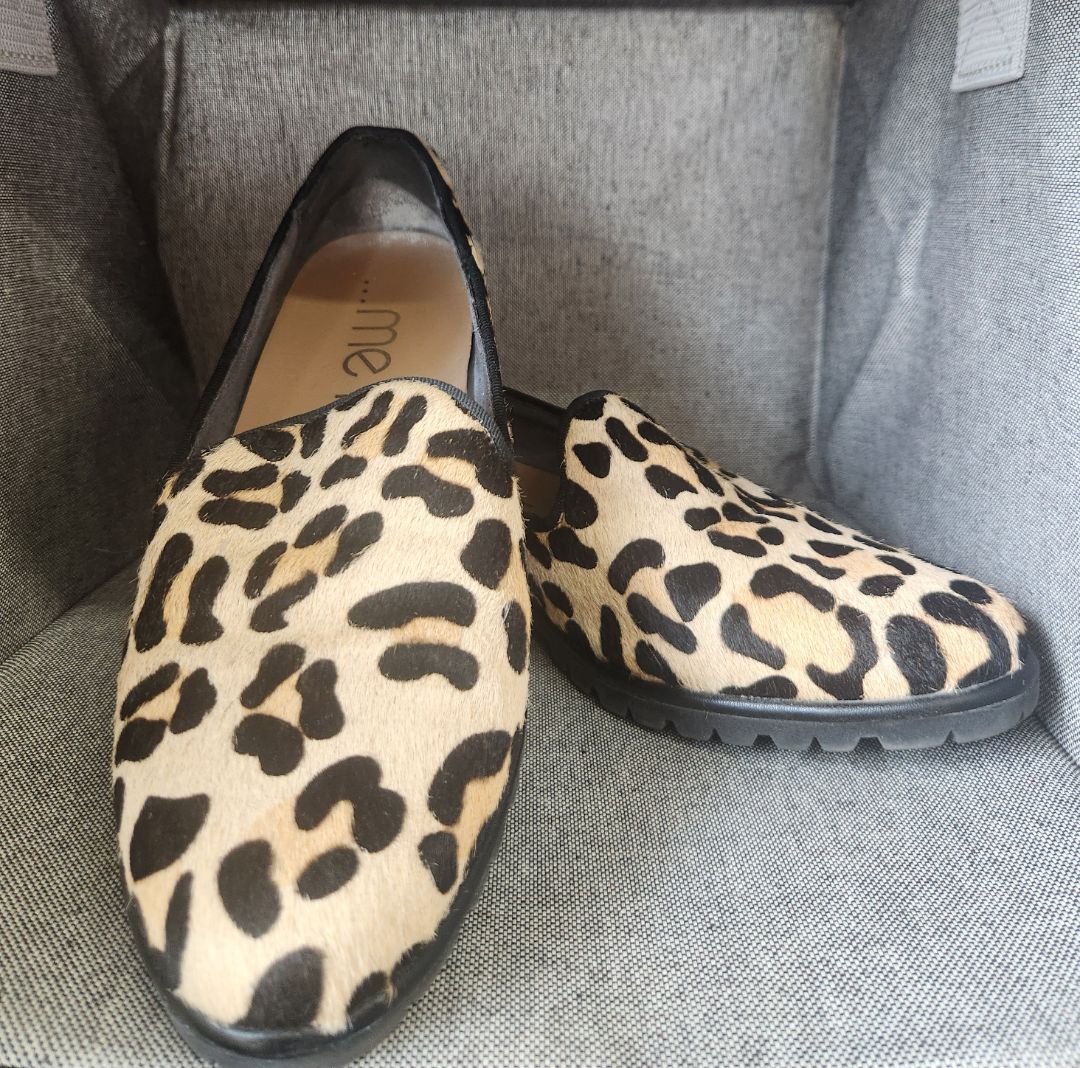 Black/tan leather uppers ...me Too Leopard Print Loafers, 9