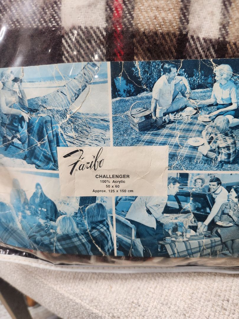 Vintage Faribo Blanket w/Carrier