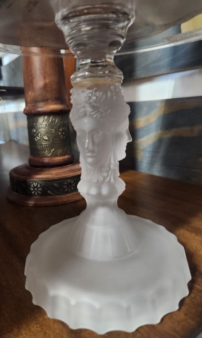 Vintage Three Faces Cake Stand