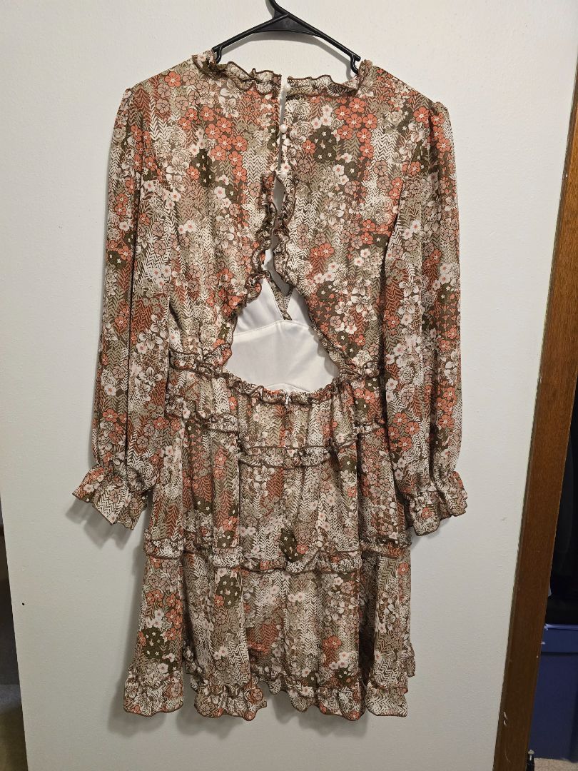 Neutral Tones Floral Long Sleeve Dress, Large