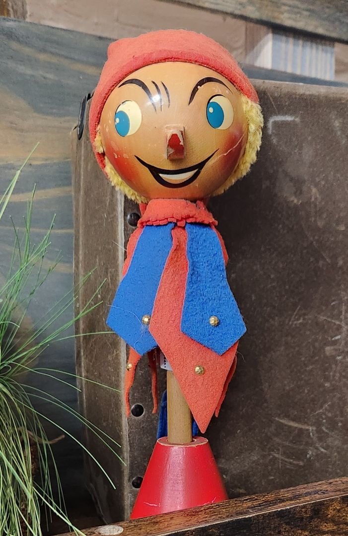 German Music Twirl Stick Jester