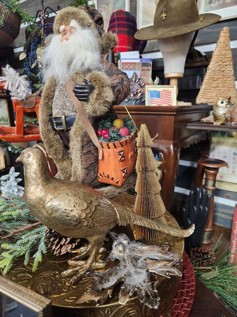 Gold Pleated Paper Tree