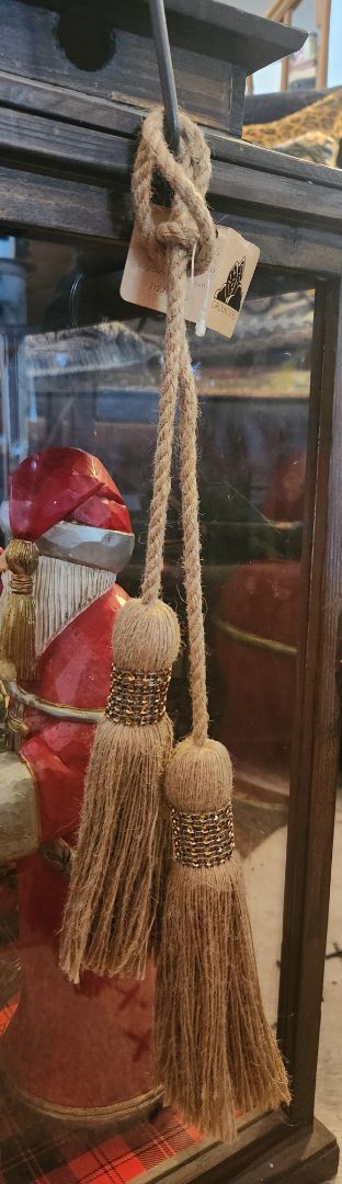 Pair of Decor Tassles