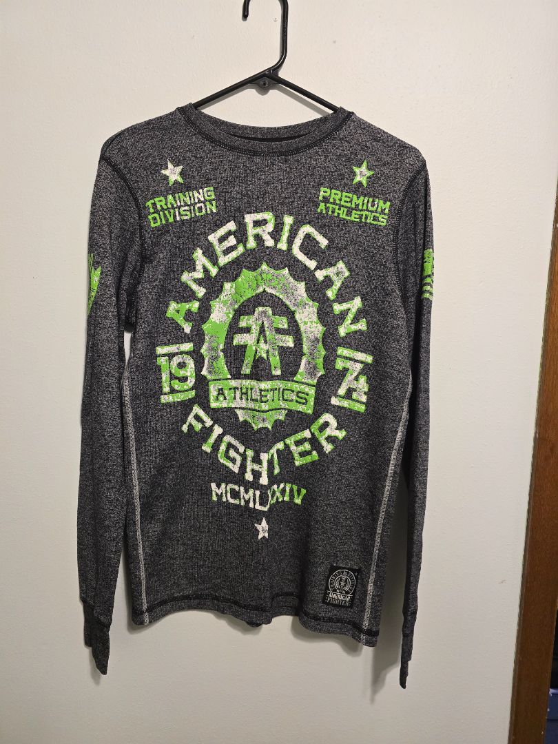 Gray Buckle/American Fighter Mens Polo Shirt, Large