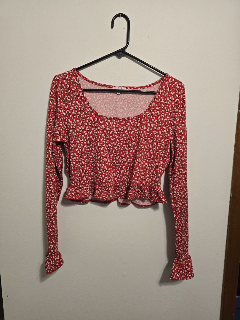 Red Floral IRIS Long Sleeve Crop, Large