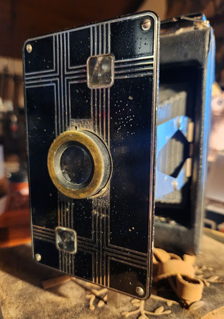 Vintage Kodak Jiffy Six-16