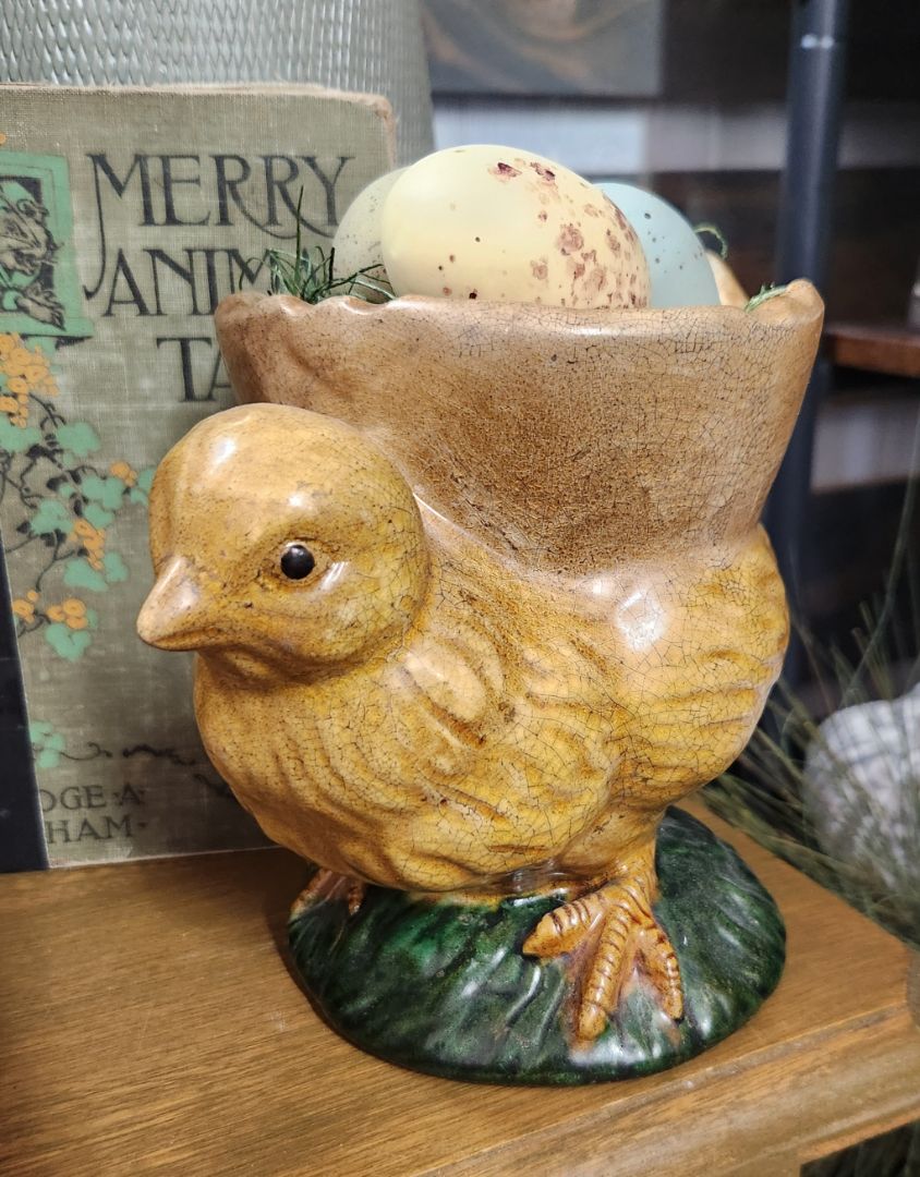 Ceramic Mother Hen w/ Faux Eggs