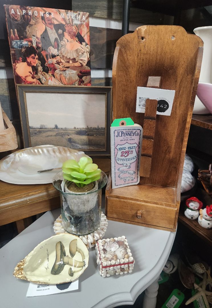 Painted Oyster Shell