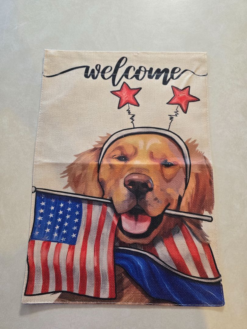 Retriever w/ Flag Garden Flags, 12" x 18"