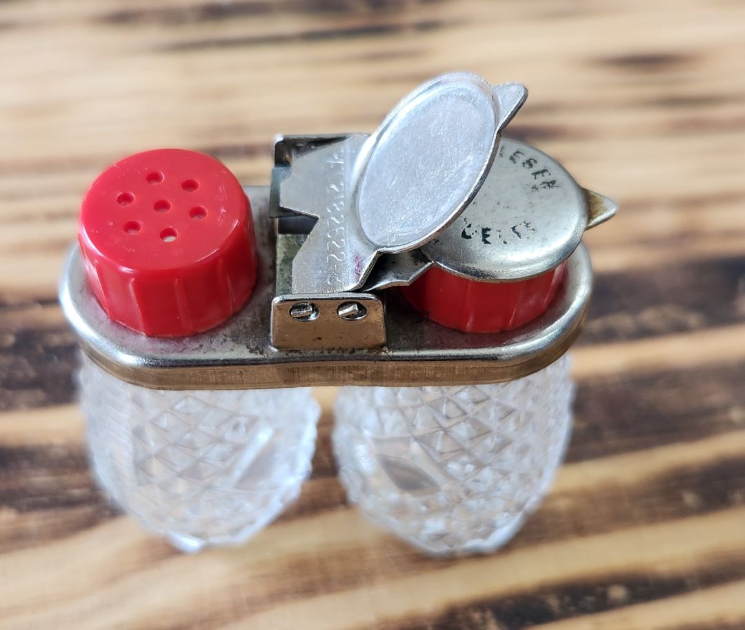 Vintage Salt/Pepper Shakers w/Red Bakelite Tops