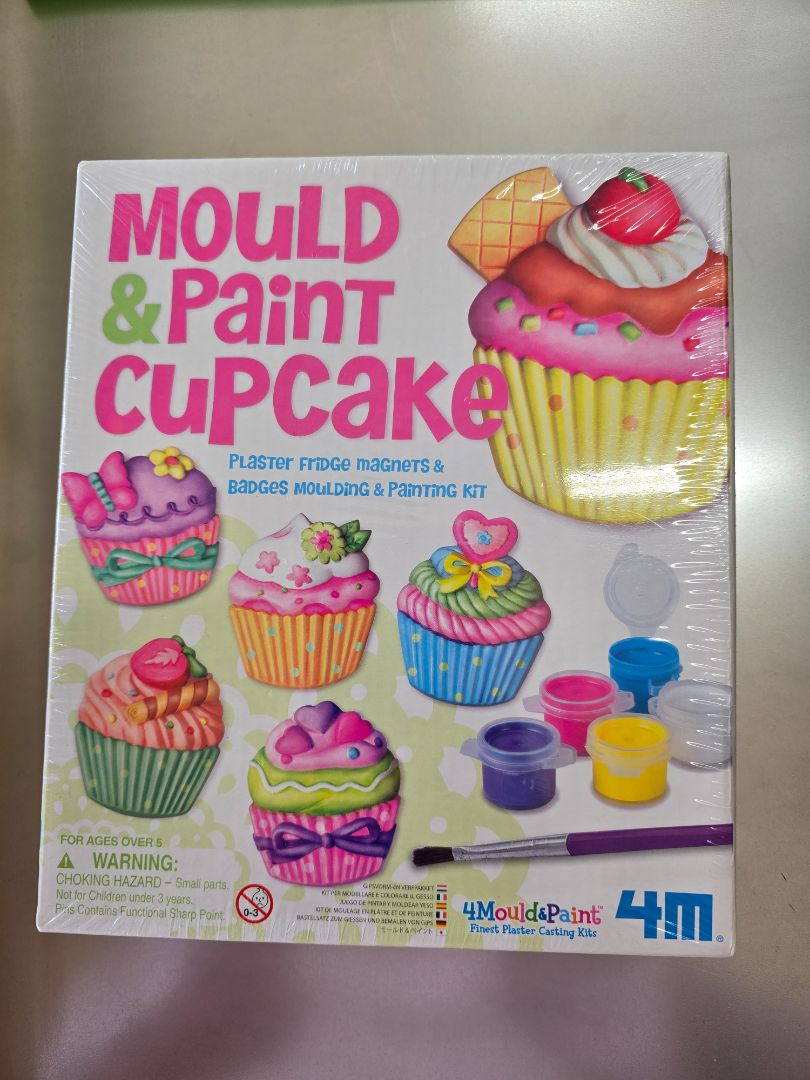 Mould & Paint Cupcake