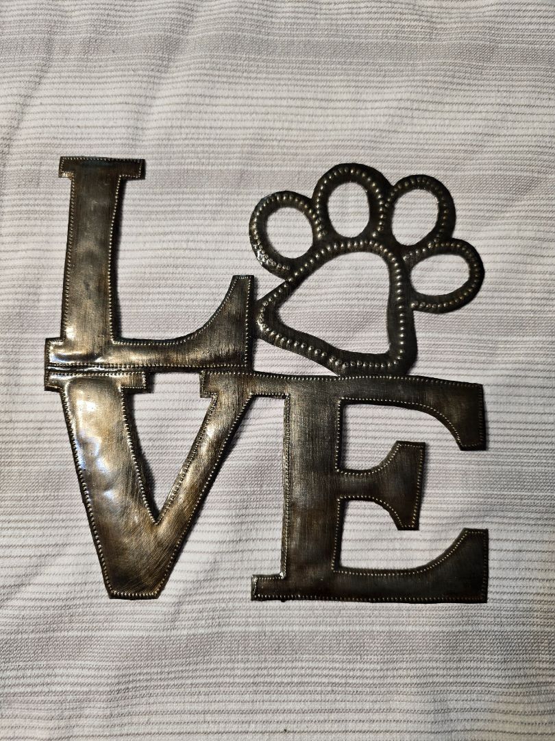 Metal Metal Love Paw, 8" x 8"