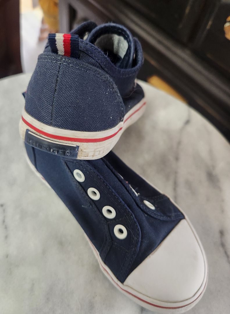 Tommy Hilfger Kids Shoes