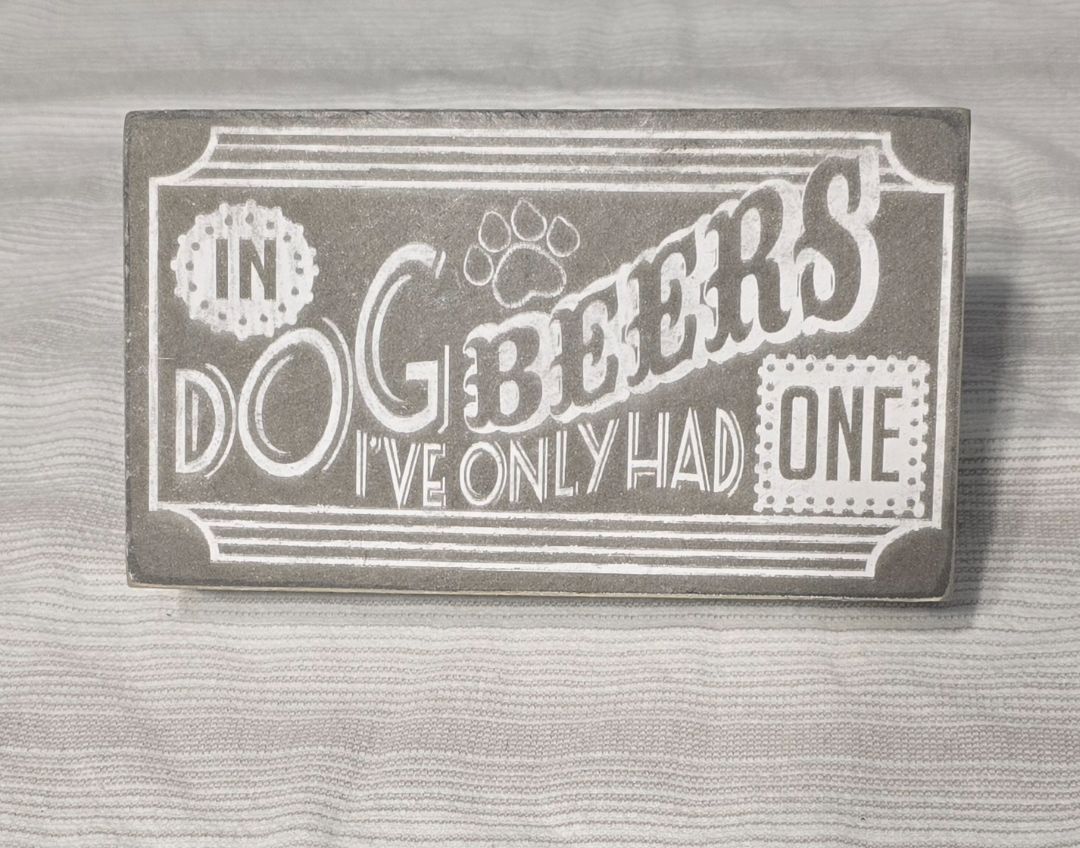 Gray Dog Beers Decor, 7" x 4"
