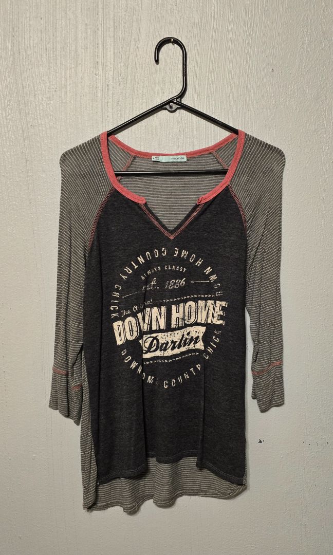 Maurices Down Home 3/4 Sleeve Top, Medium,Gray, Amira’s closet