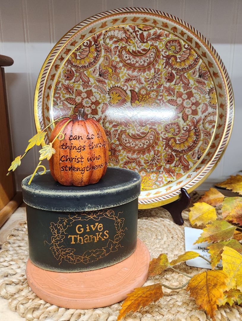 Primitive Style Box "Give Thanks" Decor,Black w/Orange, DCH Family LLC
