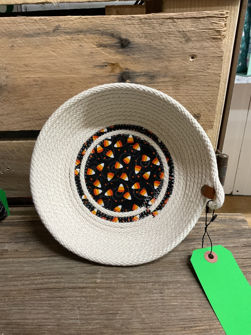 Candy Corn Black/Orange Rope Basket , Medium