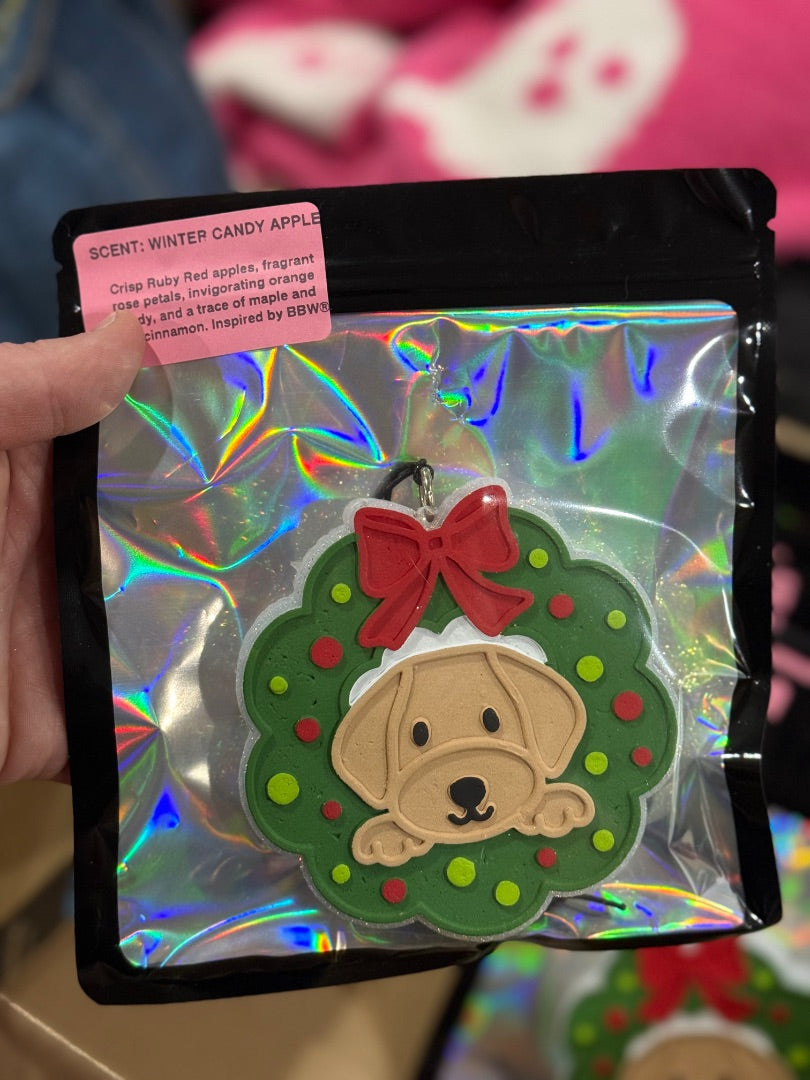 Dog Wreath WCA Freshie, Full Size