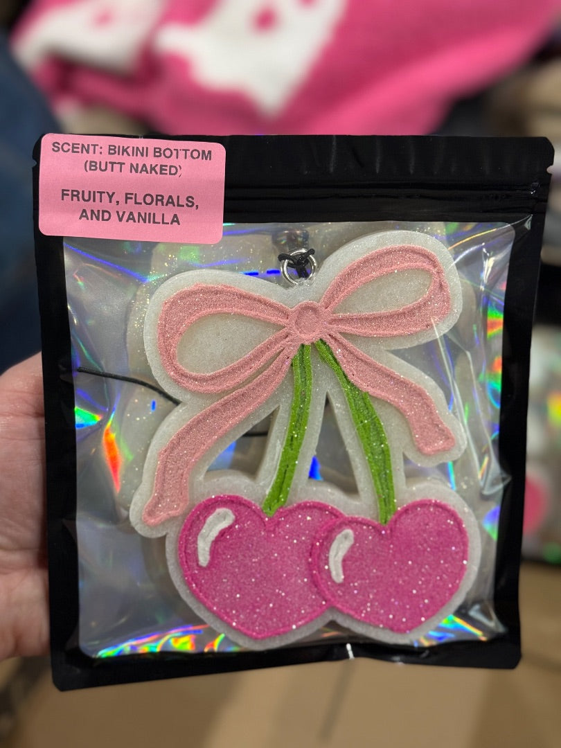 Diva Cherry Freshie, Full Size