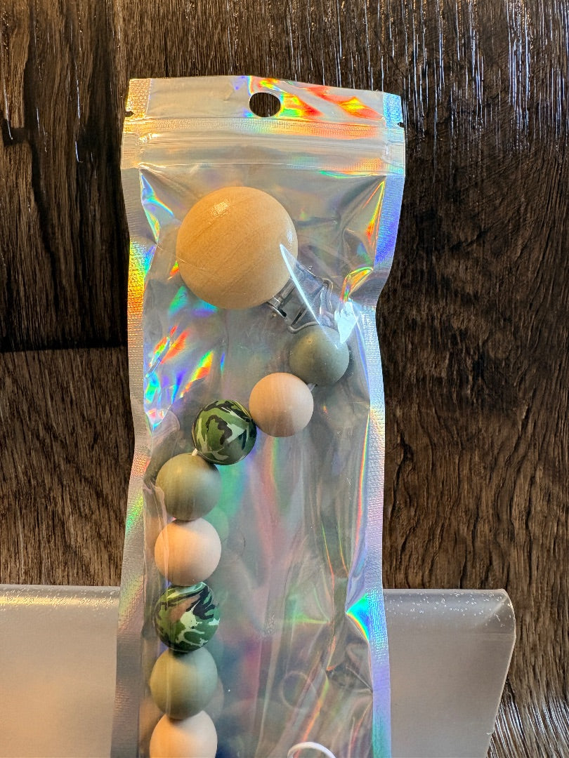 Paci Clip