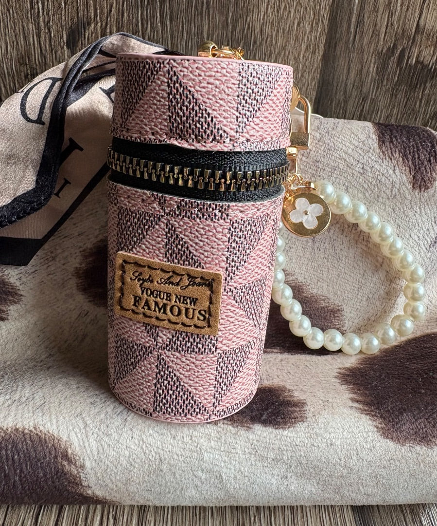 Wristlet