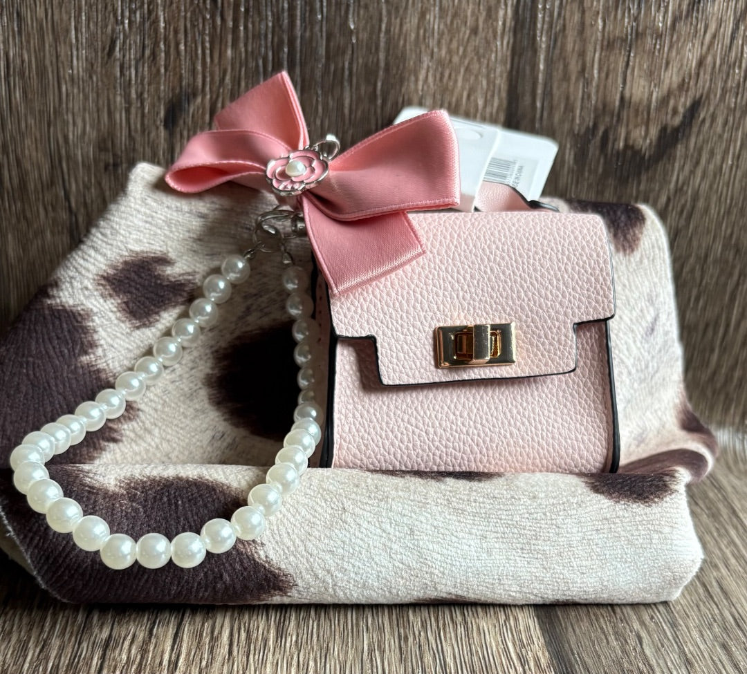 Wristlet