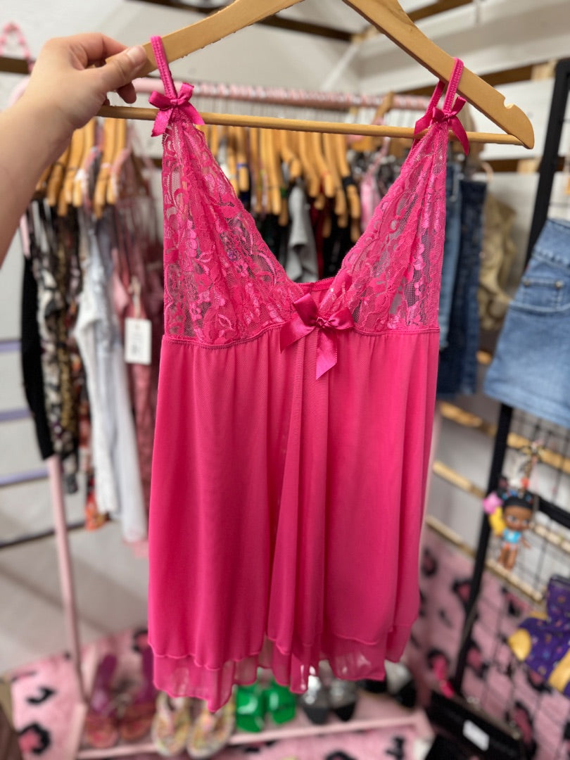 pink hot pink lace
