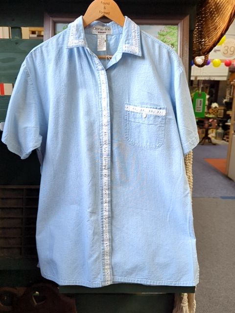 Vintage Clothing Button Up 100% Cotton, M
