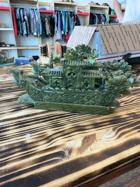 JADE BOAT SET