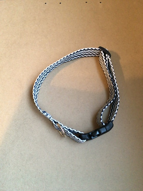 Black chevron Dog collar, Large