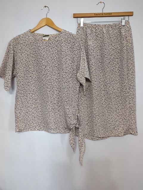 Vintage Clothing Two-Piece set, 6