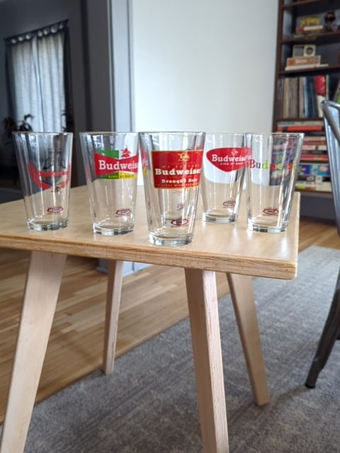 Budweiser pint glass