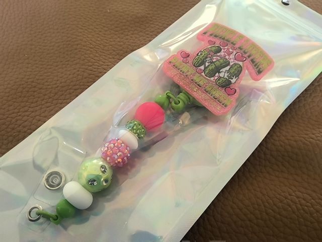 Acrylic Badge Reel with Beads Grace's bead Shop