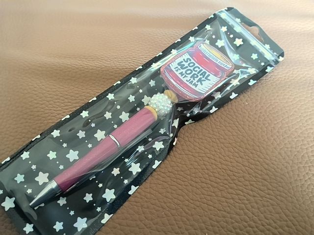 Red Acrylic Pen Grace's bead Shop