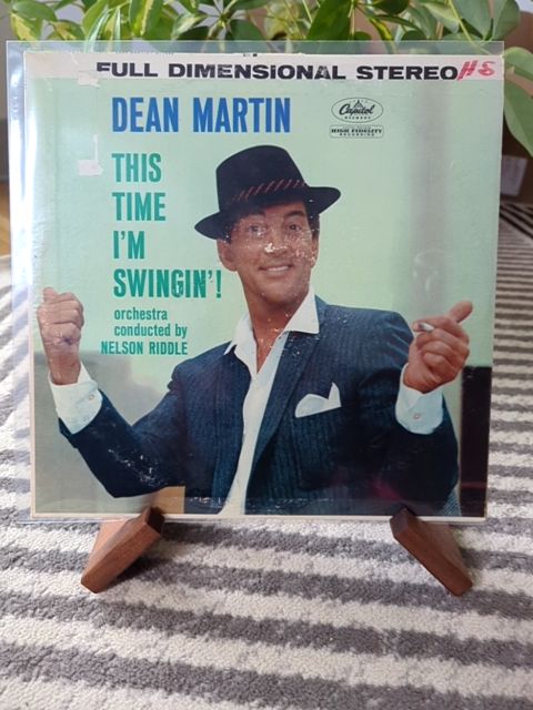 Vinyl Dean Martin, this time I'm Swingin